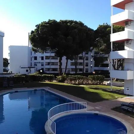 Leziria Otel 3*